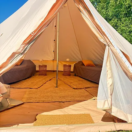 Luxury tent Glamping Arctic Ukuli *
